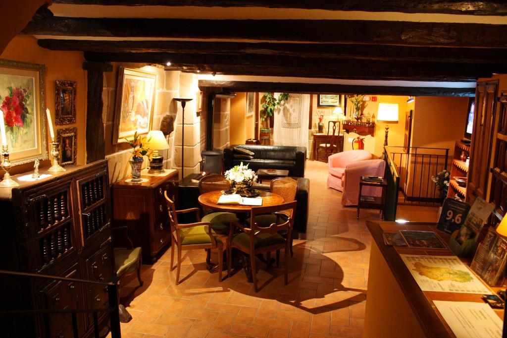 La Casa De Sebastian Pensionat Valderrobres Exteriör bild